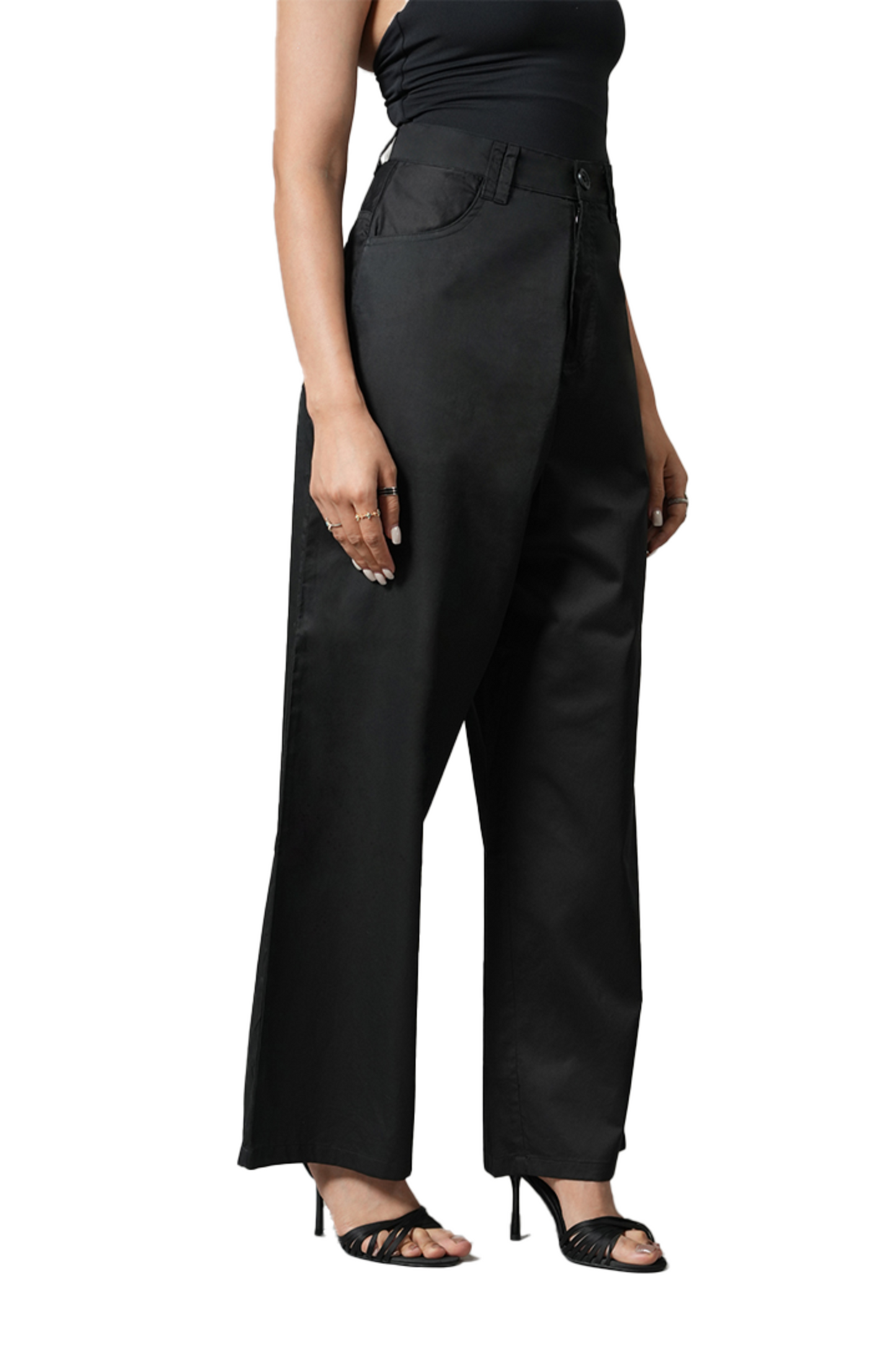 BAGGY BLACK TROUSER