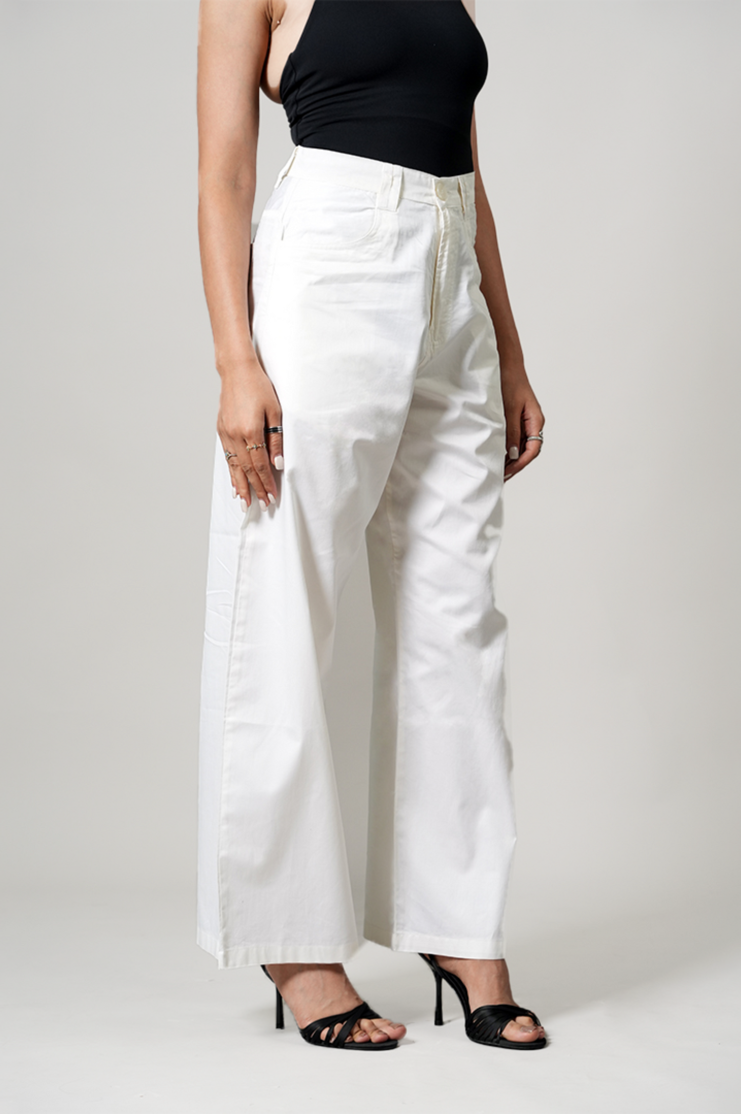WIDE LEG IVORY TROUSER