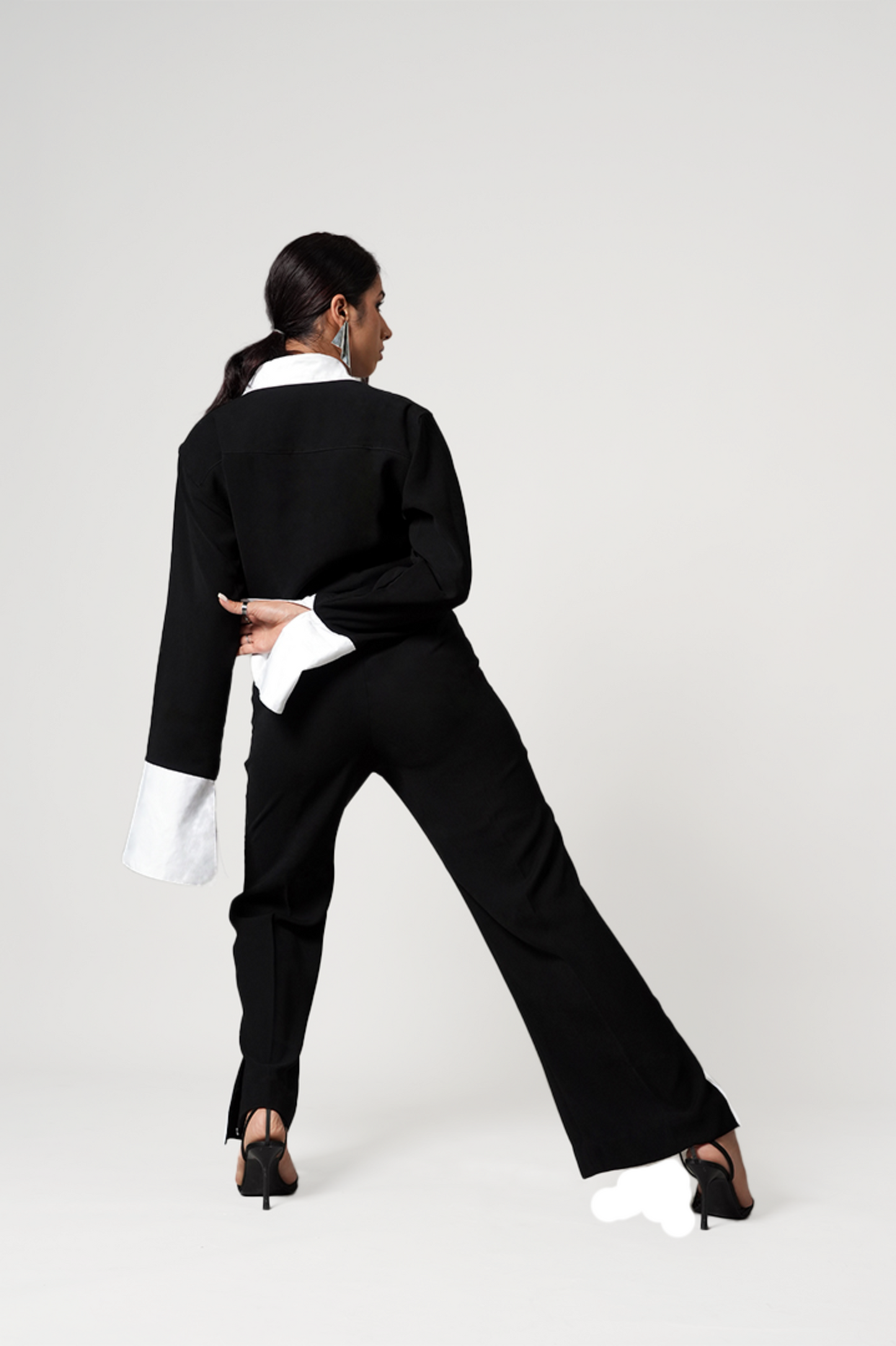 MONOCHROME CO ORD OUTFIT